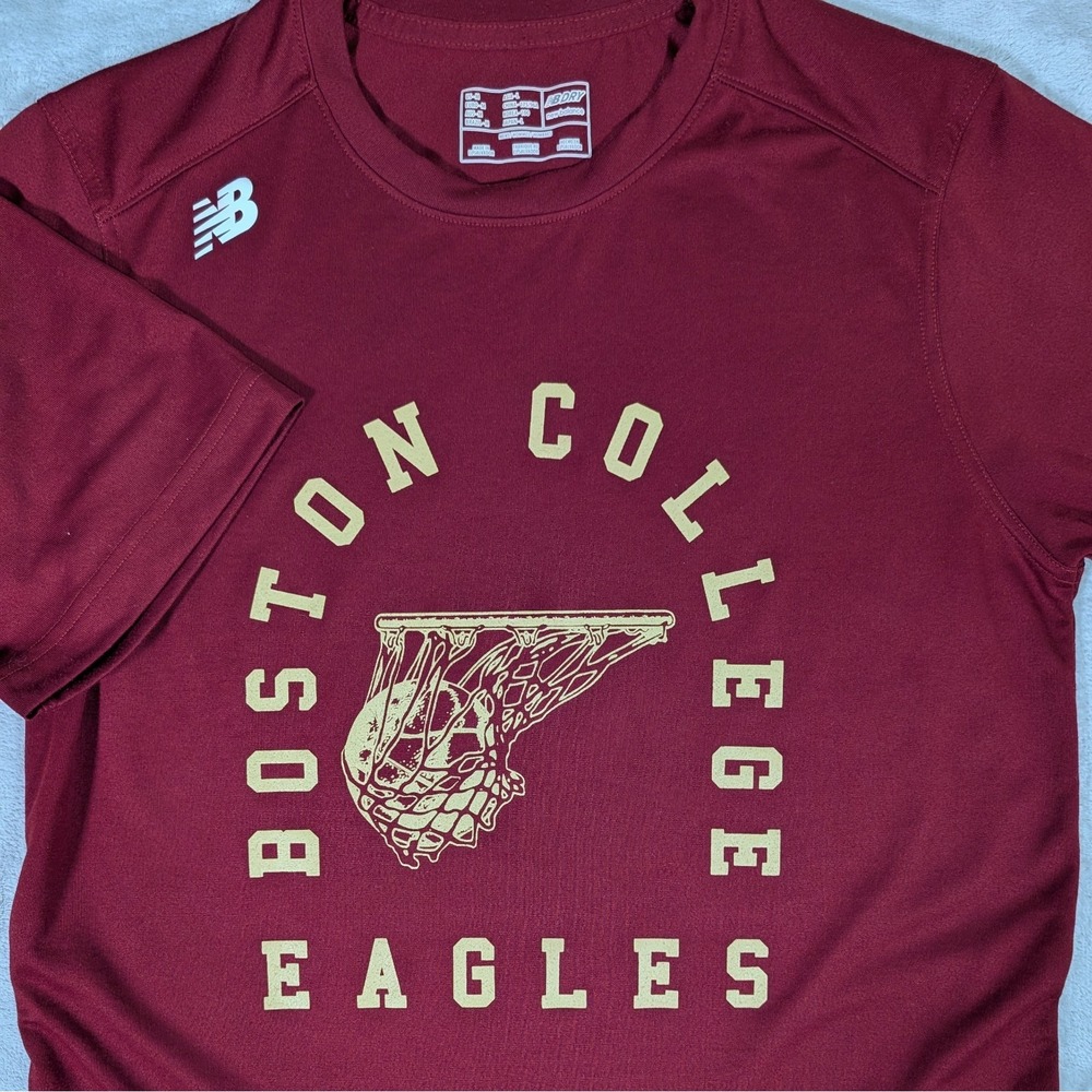 New Balance Boston College Eagles Basketball T-Shirt Mens M Maroon NB Dry